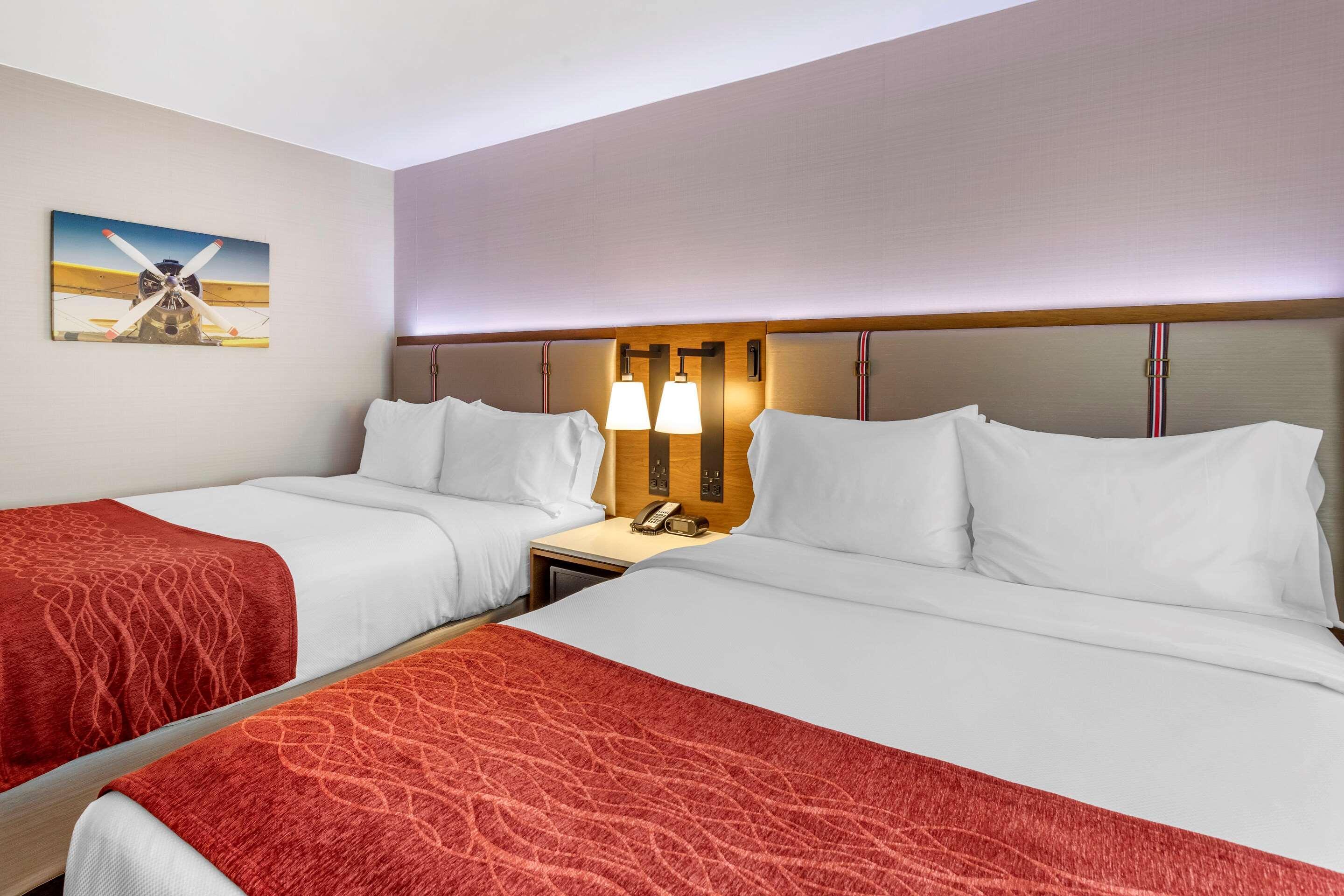 Comfort Inn Jfk Airport นิวยอร์ก ภายนอก รูปภาพ