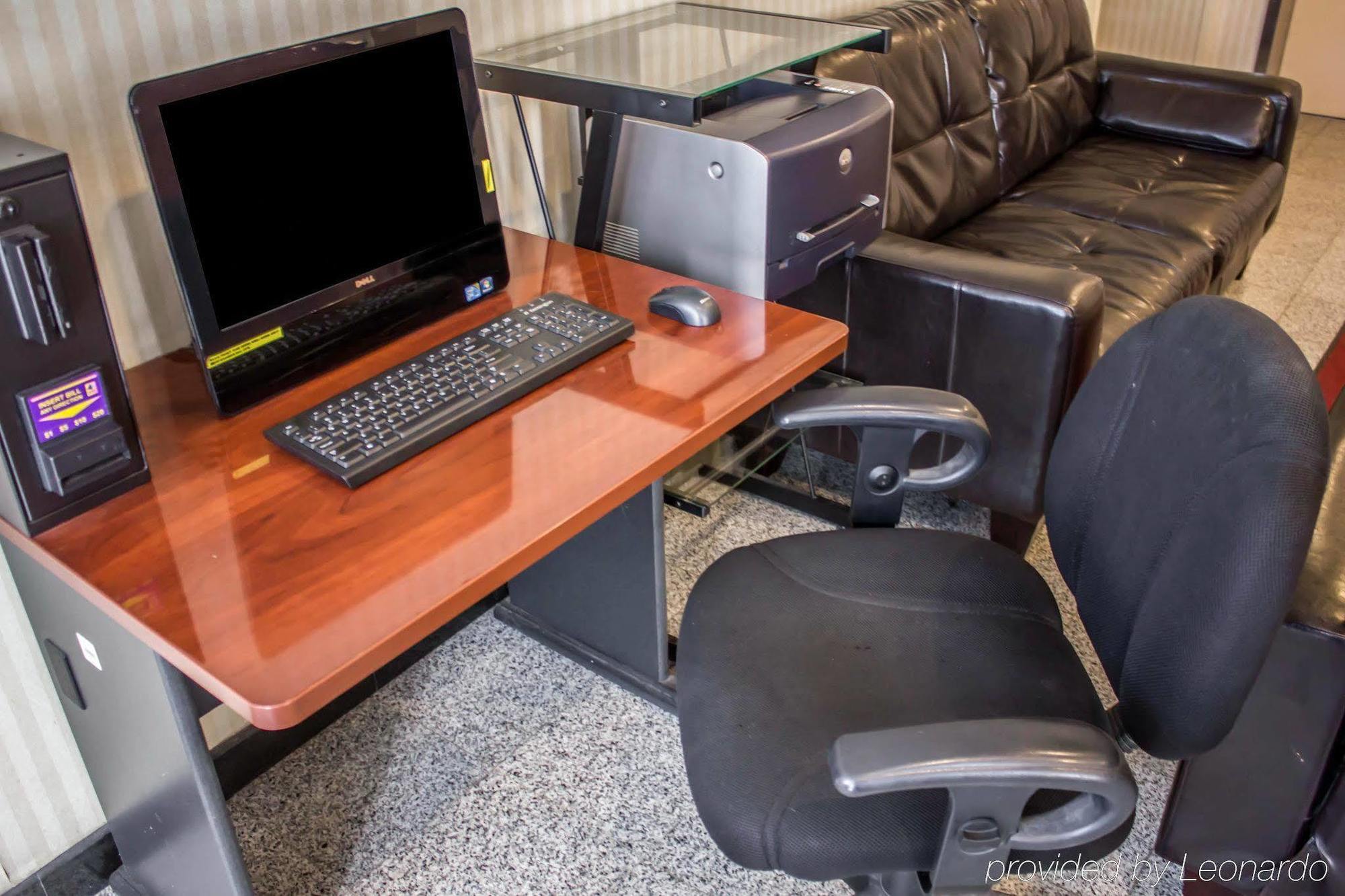 Comfort Inn Jfk Airport นิวยอร์ก ภายนอก รูปภาพ