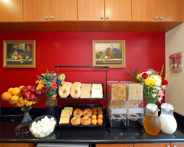 Comfort Inn Jfk Airport นิวยอร์ก ภายนอก รูปภาพ